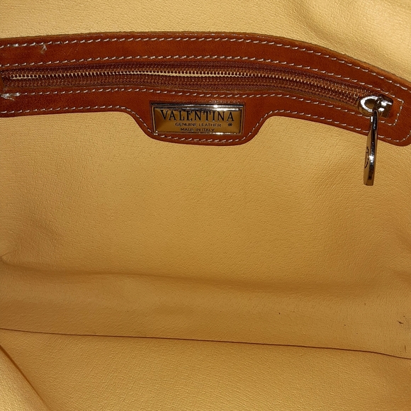 VINTAGE VALENTINA LEATHER PURSE - Picture 11 of 11